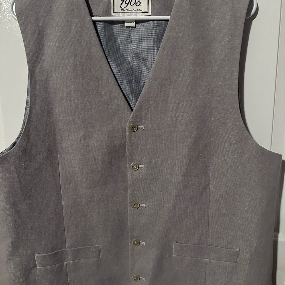 JOS. A. Bank 1905 Gray Vest